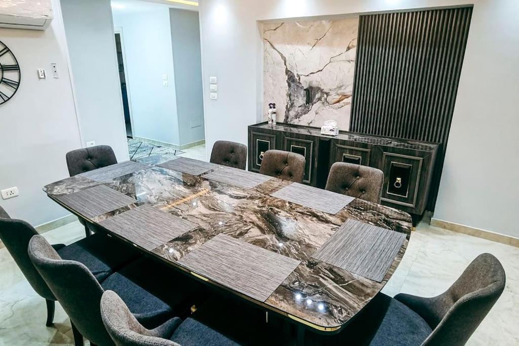 Luxury Vip Apartment Cairo Exterior photo